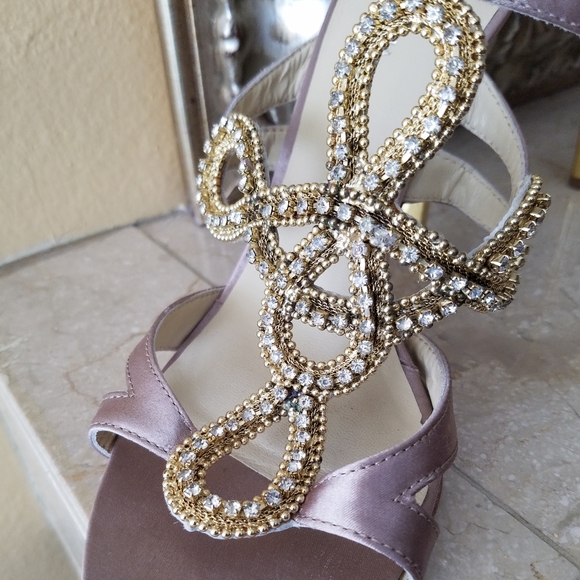 BCBGMAXAZRIA Heels - Picture 3 of 7